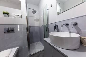 Фото номера Номер-студио Делюкс Апартаменты Kazou Service г. Варшава 3
