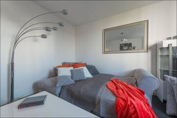 Фото номера Апартаменты с 3 спальнями Апартаменты HOME OFFICE - P&amp;O Apartments Prosta г. Варшава 7
