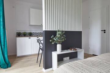 Фото номера Улучшенный номер-студио Апартаменты Chmielna 12 &amp; Gorskiego 3 close to Nowy Swiat г. Варшава 3