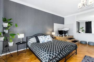 Фото номера Двухместный номер Делюкс с общей ванной комнатой Апартаменты ClickTheFlat Apartment Chmielna 7 г. Варшава 24