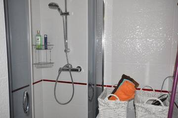Фото номера Апартаменты с 2 спальнями Апартаменты Augusta Apartment г. Варшава 15