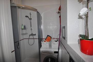 Фото номера Апартаменты с 2 спальнями Апартаменты Augusta Apartment г. Варшава 28