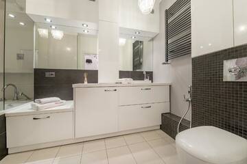 Фото номера Апартаменты с 2 спальнями Апартаменты P&amp;O Apartments Metro Nowy Swiat г. Варшава 43