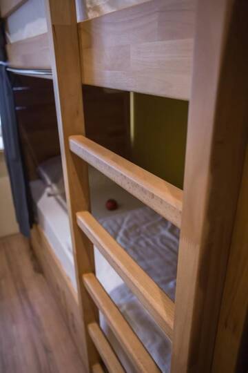Фото номера Кровать в общем номере с 4 кроватями Хостелы Safestay Warsaw г. Варшава 7