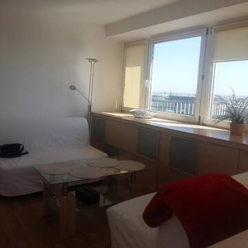 Фото номера Апартаменты с балконом Апартаменты Alma Apartments г. Варшава 20