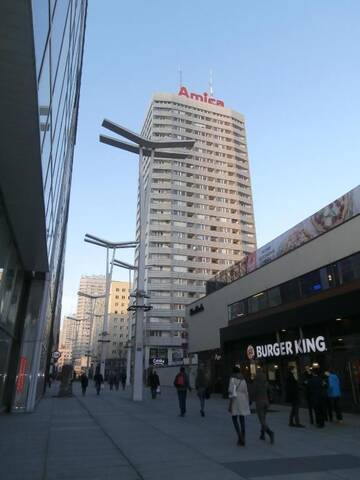 Фото номера Апартаменты с балконом Апартаменты Alma Apartments г. Варшава 40