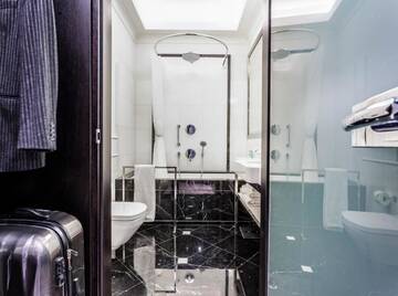 Фото номера Двухместный номер с 1 кроватью Отель Hotel Bellotto г. Варшава 5