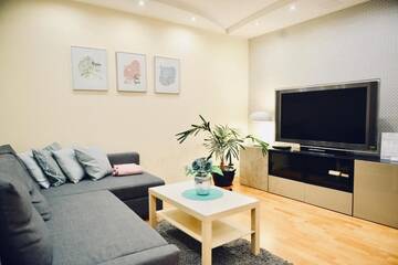 Фото номера Апартаменты с 4 спальнями Апартаменты JessApart– Babka Tower Apartment г. Варшава 6
