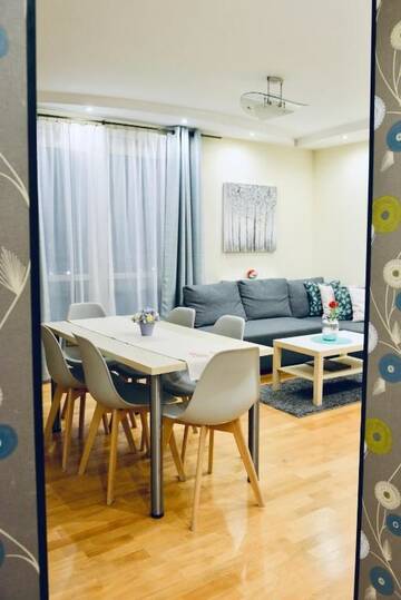 Фото номера Апартаменты с 4 спальнями Апартаменты JessApart– Babka Tower Apartment г. Варшава 7