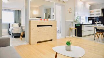 Фото номера Улучшенные апартаменты Апартаменты JessApart– Babka Tower Apartment г. Варшава 11