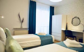 Фото номера Улучшенные апартаменты Апартаменты JessApart– Babka Tower Apartment г. Варшава 13