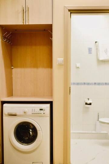 Фото номера Апартаменты с 4 спальнями Апартаменты JessApart– Babka Tower Apartment г. Варшава 4