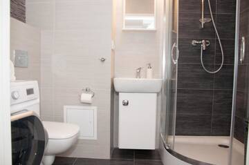 Фото номера Апартаменты Апартаменты Apartament Obrzeżna 3 Deluxe г. Варшава 12