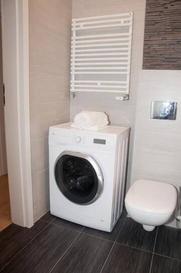 Фото номера Апартаменты Апартаменты Apartament Obrzeżna 3 Deluxe г. Варшава 13
