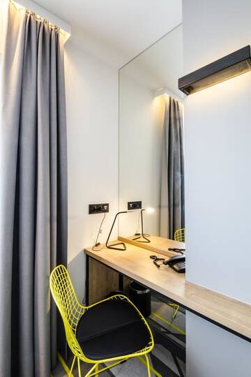 Фото номера Двухместный номер с 2 отдельными кроватями Отель Air Hotel г. Варшава 6