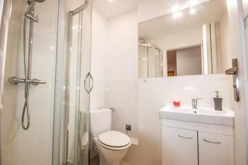 Фото номера Апартаменты с балконом Апартаменты Center Warsaw- Apartamenty Smolna г. Варшава 5
