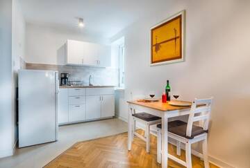 Фото номера Апартаменты с балконом Апартаменты Center Warsaw- Apartamenty Smolna г. Варшава 11