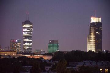 Фото номера Апартаменты с балконом Апартаменты Studio Panorama "Night and Day" г. Варшава 73