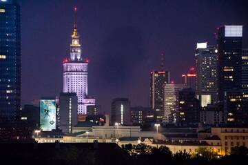Фото номера Апартаменты с балконом Апартаменты Studio Panorama "Night and Day" г. Варшава 28