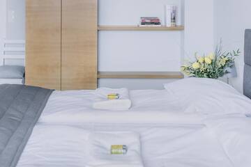 Фото номера Апартаменты с 2 спальнями Апартаменты APARTEL Plac Zbawiciela г. Варшава 25