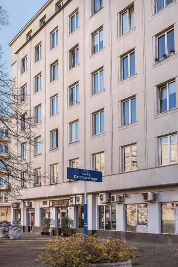 Фото номера Апартаменты с 2 спальнями Апартаменты APARTEL Plac Unii Lubelskiej г. Варшава 38