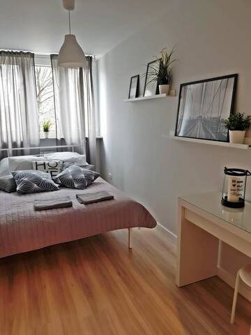 Фото номера Апартаменты с 1 спальней Апартаменты Coser Apartament Centrum II г. Варшава 6