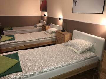 Фото номера Четырехместный номер Проживание в семье Lama Rooms г. Варшава 4