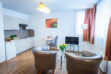 Фото номера Апартаменты с двуспальной кроватью Апарт-отели Warsaw Apartments - Apartamenty Wilanów г. Варшава 4