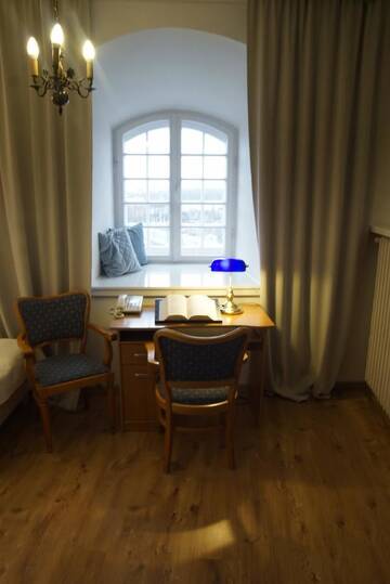 Фото номера Single Room with Royal Castle View (28) Отели типа «постель и завтрак» Pokoje Gościnne Dom Literatury г. Варшава 3