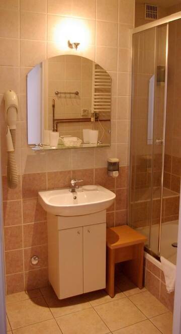Фото номера Single Room with Royal Castle View Отели типа «постель и завтрак» Pokoje Gościnne Dom Literatury г. Варшава 4
