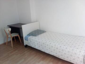 Фото номера Апартаменты - 1-й этаж Апартаменты Modern 4 bedrooms г. Варшава 11