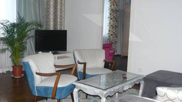 Фото номера Апартаменты с 1 спальней Апартаменты Apartament Chmielna г. Варшава 42