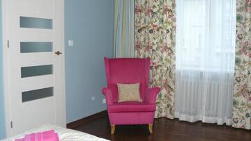 Фото номера Апартаменты с 1 спальней Апартаменты Apartament Chmielna г. Варшава 11