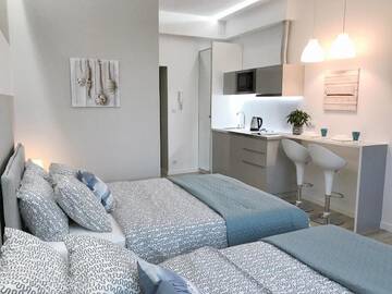 Фото номера Апартаменты с видом на город Апартаменты Exclusive Apartments Smolna г. Варшава 2