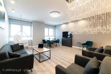 Фото номера Апартаменты Делюкс Апарт-отели Platinum Towers E-Apartments г. Варшава 2