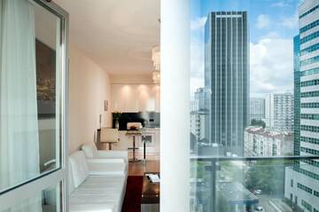 Фото номера Апартаменты (4 взрослых) - 61A Grzybowska Street Апарт-отели Platinum Towers E-Apartments г. Варшава 32