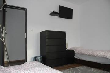 Фото номера Трехместный номер Отели типа «постель и завтрак» Spillo Bed and Breakfast г. Варшава 10