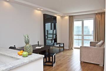 Фото номера Апартаменты Делюкс с 1 спальней Апарт-отели Platinum Towers Country 2 Country г. Варшава 7