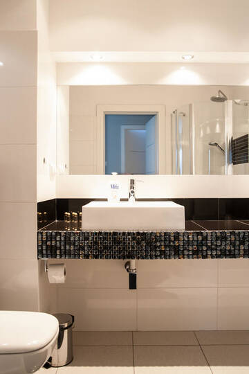 Фото номера Роскошные апартаменты с 2 спальнями Апарт-отели Platinum Towers Country 2 Country г. Варшава 4