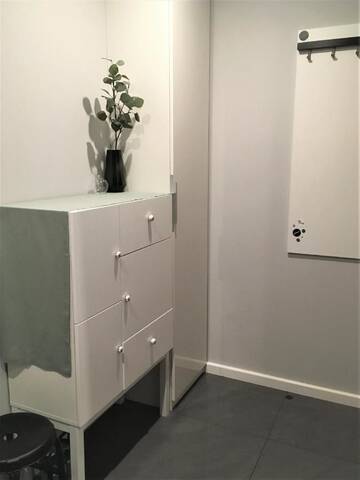 Фото номера Апартаменты с 1 спальней Апартаменты P&amp;O Apartments Plac Europejski г. Варшава 12
