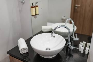 Фото номера Апартаменты с 1 спальней Апартаменты P&amp;O Apartments Plac Europejski г. Варшава 8