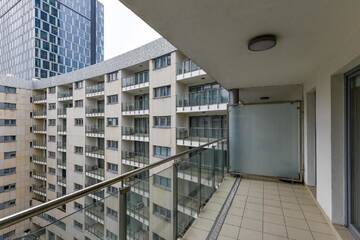 Фото номера Апартаменты с 1 спальней Апартаменты P&amp;O Apartments Plac Europejski г. Варшава 6