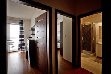 Фото номера Апартаменты Делюкс: Obrzeżna, 7А Апартаменты Executive Suites Galeria Park г. Варшава 34