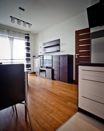 Фото номера Апартаменты Делюкс: Obrzeżna, 7А Апартаменты Executive Suites Galeria Park г. Варшава 2