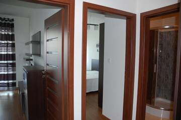 Фото номера Апартаменты Делюкс: Obrzeżna, 7А Апартаменты Executive Suites Galeria Park г. Варшава 23