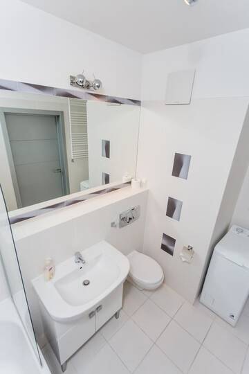 Фото номера Номер-студио с диваном-кроватью Апартаменты Executive Suites Galeria Park г. Варшава 9