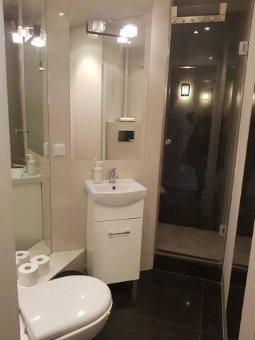 Фото номера Номер-студио - Chmielna 34 Апартаменты NWW Apartamenty г. Варшава 3