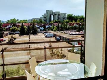 Фото номера Двухместный номер с 1 кроватью и балконом Хостелы Vitalia Apart Rooms Bobrowiecka г. Варшава 7