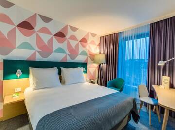 Фото номера Двухместный номер с 1 кроватью - Для некурящих Отель Holiday Inn - Warsaw City Centre г. Варшава 9