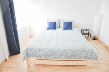Фото номера Двухместный номер с 1 кроватью Хостелы HaLo Rooms City Centre г. Варшава 18